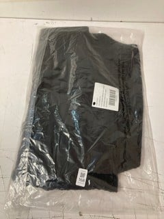 Lot 168  
            Nottingham SR3 - Delivery Only 

                
WOMEN'S DESIGNER MIRANDA SWEATER PANTS XS (BLACK) ORIGINAL RRP £118