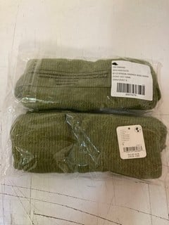 Lot 183  
            Nottingham SR3 - Delivery Only 

                
2 X WOMEN'S DESIGNER DONT GO TANK S (GREEN) ORIGINAL RRP £58 EACH