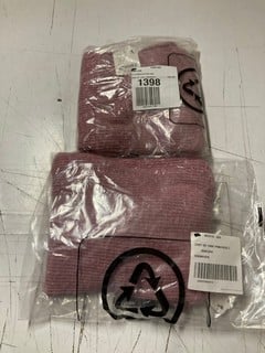 Lot 193  
            Nottingham SR3 - Delivery Only 

                
2 X WOMEN'S DESIGNER DONT GO TANK S (PINK) ORIGINAL RRP £58 EACH