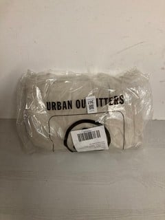 Lot 361  
            Nottingham SR3 - Delivery Only 
                
STONE BAGGY TECH TROUSERS SIZE: 36W 34L