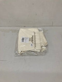 Lot 426  
            Nottingham SR3 - Delivery Only 

                
SWEET TALK CHINOS IN WHITE SIZE: 2 ORIGINAL RRP £118