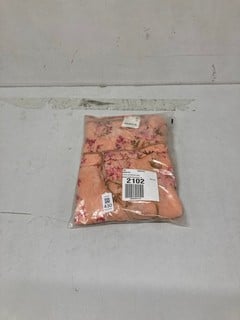 Lot 430  
            Nottingham SR3 - Delivery Only 

                
MARNEY MINI PEACH DRESS SIZE: M ORIGINAL RRP £140