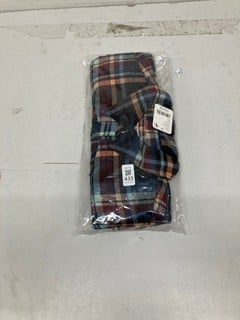 Lot 433  
            Nottingham SR3 - Delivery Only 
                
HIDEAWAY PLAID SHIRT SIZE: XS ORIGINAL RRP £118