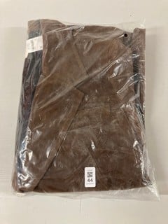 Lot 44  
            Nottingham SR3 - Delivery Only 
                
WOMEN'S DESIGNER PAPERCUT VEGAN BLAZER S (BROWN) ORIGINAL RRP :£168