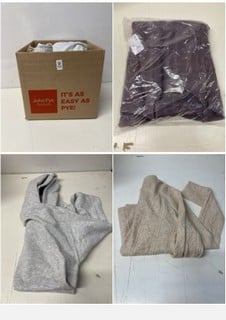 Lot 526  
            Nottingham SR3 - Delivery Only 
                
BOX OF PREMIUM DESIGNER CLOTHING IN VARIOUS STYLES AND SIZES