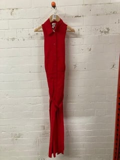 Lot 588  
            Nottingham SR3 - Delivery Only 
                
WOMEN'S RED DESIGNER DRESS SIZE: 6 ORIGINAL RRP £130