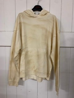 Lot 614  
            Nottingham SR3 - Delivery Only 
                
IVORY ONYX COMBO JUMPER SIZE: L ORIGINAL RRP £118