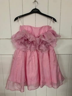 Lot 622  
            Nottingham SR3 - Delivery Only 
                
WOMEN'S DESIGNER LILI PINK MIDI DRES SIZE: 8 ORIGINAL RRP $209