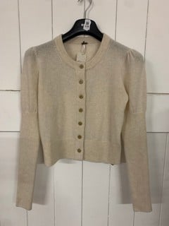 Lot 638  
            Nottingham SR3 - Delivery Only 
                
WOMEN'S DESIGNER PEARL CARDI SIZE: S ORIGINAL RRP $198
