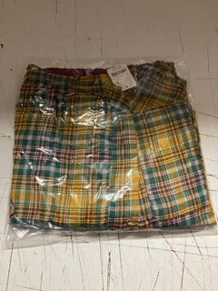 Lot 763  
            Nottingham SR3 - Delivery Only 
                
WOMEN'S DESIGNER HUDSON CANYON PLAID DRESS M (ASSORT) ORIGINAL RRP £88