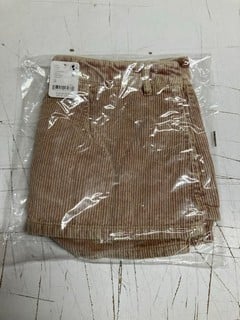 Lot 782  
            Nottingham SR3 - Delivery Only 
                
WOMEN'S DESIGNER GALIVANTING CORD SKIRT SIZE 28 (BEIGE ORIGINAL RRP £88