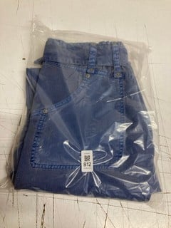Lot 812  
            Nottingham SR3 - Delivery Only 

                
WOMEN'S DESIGNER SLOANE SLOUCH PANTS S (BLUE) ORIGINAL:£140