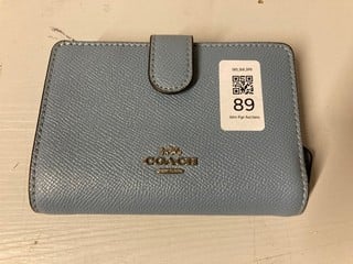 Lot 89  
            Nottingham SR3 - Delivery Only 

                
COACH SIGNATURE LONG WALLET
