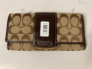 Lot 90  
            Nottingham SR3 - Delivery Only 

                
COACH SIGNATURE LEATHER WALLET