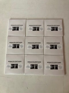 Lot 800  
            Nottingham SR5 - Delivery Only 

                
BOX OF VARIOUS CDS