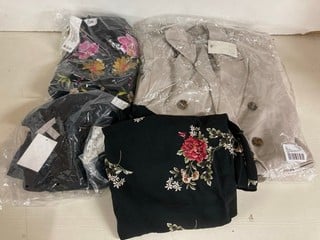 Lot 836  
            Nottingham SR5 - Delivery Only 

                
BOX OF DESIGNER CLOTHING ITEMS IN VARIOUS SIZES