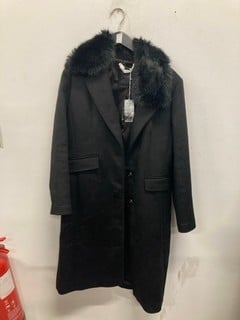 Lot 1005  
            Nottingham SR9 - Delivery Only 

                
GUESS WOMENS BLACK FUR COAT UK SIZE M