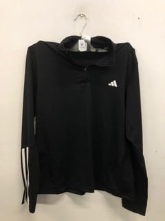 Lot 1042  
            Nottingham SR9 - Delivery Only 

                
ADIDAS BLACK LOGO 1/4 ZIP UK SIZE L