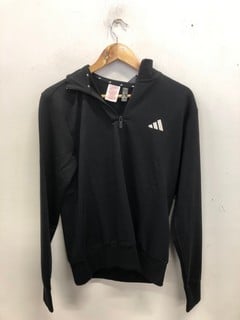 Lot 1078  
            Nottingham SR9 - Delivery Only 

                
JUNIOR ADIDAS BLACK LOGO 1/4 ZIP UK SIZE 15-16 YEARS