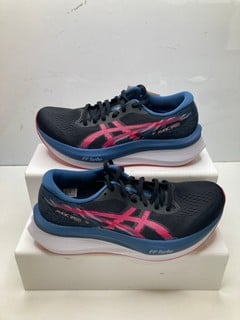 Lot 107  
            Nottingham SR9 - Delivery Only 

                
ASICS MAGIC SPEED 4 TRAINERS UK SIZE 6.5