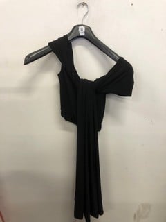 Lot 1090  
            Nottingham SR9 - Delivery Only 

                
CLUB LONDON WOMENS BLACK DRESS UK SIZE 8