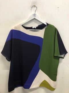 Lot 1101  
            Nottingham SR9 - Delivery Only 

                
JASPER CONRAN WOMENS MULTICOLOURED SS TOP UK SIZE 16
