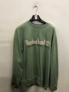 Lot 1113  
            Nottingham SR9 - Delivery Only 

                
TIMBERLAND GREEN LOGO PRINT CREWNECK SWEATER UK SIZE XL