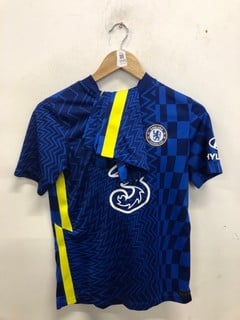 Lot 1115  
            Nottingham SR9 - Delivery Only 

                
KIDS NIKE CHELSEA FC 2021/22 HOME JERSEY UK SIZE XL
