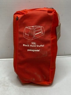 Lot 174  
            Nottingham SR9 - Delivery Only 

                
PATAGONIA 55L BLACK HOLE DUFFEL