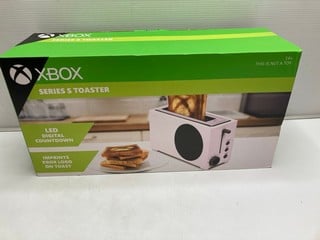 Lot 241  
            Nottingham SR9 - Delivery Only 

                
XBOX SERIES S TOASTER