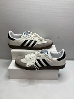 Lot 244  
            Nottingham SR9 - Delivery Only 

                
ADIDAS SAMBA TRAINERS UK SIZE 10