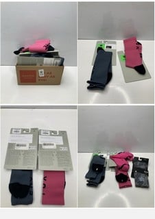 Lot 418  
            Nottingham SR9 - Delivery Only 

                
BOX OF FOX CYCLE SOCKS IN VARIOUS SIZES