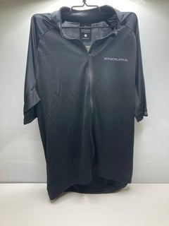 Lot 514  
            Nottingham SR9 - Delivery Only 

                
ENDURA XTRACT S/S BLACK JERSEY II UK SIZE M