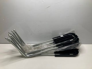 Lot 552  
            Nottingham SR9 - Delivery Only 

                
QTY OF HAMAX KISS CHILD BICYCLE SEAT MOUNTING BRACKETS