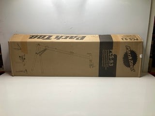 Lot 555  
            Nottingham SR9 - Delivery Only 

                
PARKTOOL HOME MECHANIC REPAIR STAND