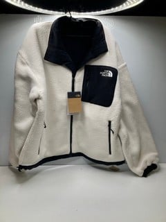 Lot 579  
            Nottingham SR9 - Delivery Only 

                
THE NORTH FACE YUMIORI JACKET UK SIZE M