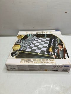 Lot 607  
            Nottingham SR9 - Delivery Only 

                
HARRY POTTER MAGNETIC FOLDABLE CHESS GAME