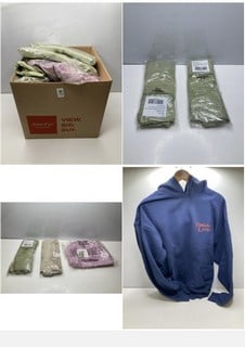 Lot 739  
            Nottingham SR9 - Delivery Only 

                
BOX OF PREMIUM CLOTHING ITEMS IN VARIOUS BRANDS & DESIGNS APPROX TOTAL RRP: £300