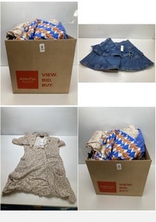 Lot 780  
            Nottingham SR9 - Delivery Only 

                
BOX OF PREMIUM CLOTHING ITEMS IN VARIOUS BRANDS & DESIGNS APPROX TOTAL RRP: £300