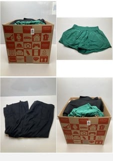 Lot 798  
            Nottingham SR9 - Delivery Only 

                
BOX OF PREMIUM CLOTHING ITEMS IN VARIOUS BRANDS & DESIGNS APPROX TOTAL RRP: £300