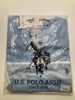 Lot 81  
            Nottingham SR9 - Delivery Only 

                
US POLO ASSN BLUE LOGO T-SHIRT UK SIZE 5XL