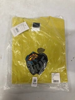 Lot 959  
            Nottingham SR9 - Delivery Only 

                
HUF FORBIDDEN FRUIT S/S YELLOW T-SHIRT UK SIZE M