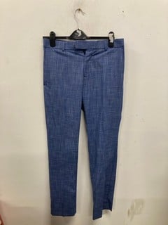 Lot 977  
            Nottingham SR9 - Delivery Only 

                
BLUE CHECK SUIT TROUSERS UK SIZE 32R