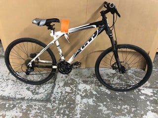 Lot 112  
            Nottingham SR1 - Collection Only 

                
GT AGGRESSOR XC2 HYBRID BIKE - MPSS3334454 (COLLECTION ONLY)