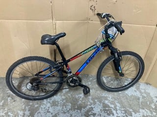 Lot 143  
            Nottingham SR1 - Collection Only 

                
TREK VOODOO MOUNTAIN BIKE - MPSS03126328 (COLLECTION ONLY)