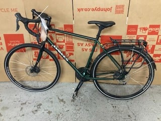 Lot 154  
            Nottingham SR1 - Collection Only 

                
DAWES HYBRID BIKE - MPSS03059012  (COLLECTION ONLY)