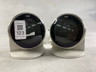 Lot 123  
            Nottingham Prem - Delivery Only 

                
NEST LEARNING THERMOSTAT. (WITH BOX) (SALVAGE - PARTS ONLY) [JPTN47616]
