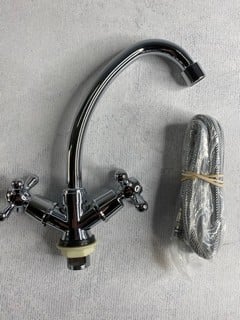 Lot 196  
            Nottingham Prem - Delivery Only 

                
SINGLE HANDLE KITCHEN FAUCET