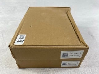 Lot 220  
            Nottingham Prem - Delivery Only 

                
2 X BATHROOM/ KITCHEN SINK MIXER TAP FAUCET