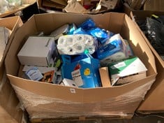 Lot 177  
            Edinburgh SR21 - Delivery Or Collection 

                
PALLET OF GENERAL GOODS TO INCLUDE KLEENEX ORIGINAL FACIAL TISSUES SINGLE BOX, 64...